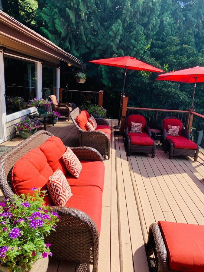 The Fraser River'S Edge B&B Lodge Чилливак Экстерьер фото