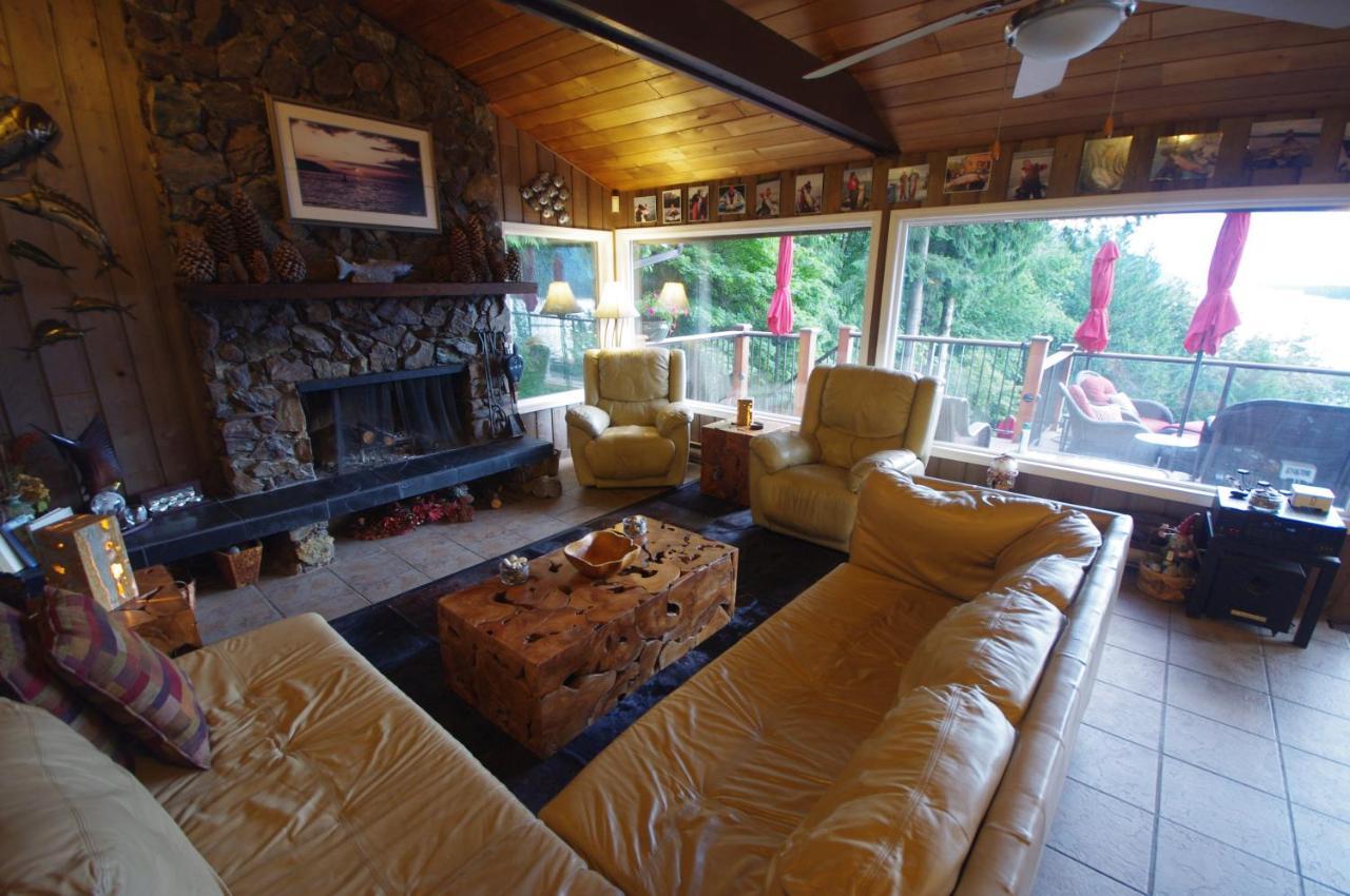 The Fraser River'S Edge B&B Lodge Чилливак Экстерьер фото