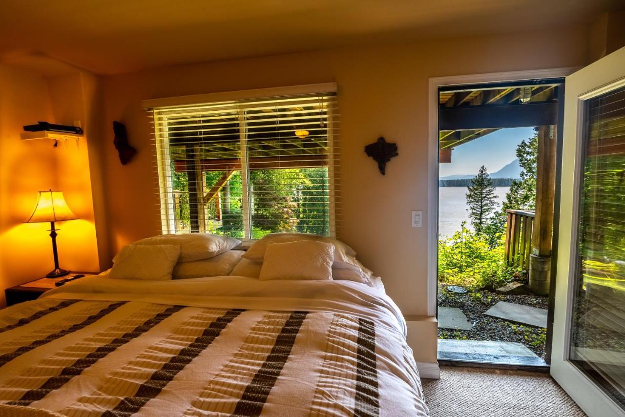 The Fraser River'S Edge B&B Lodge Чилливак Экстерьер фото