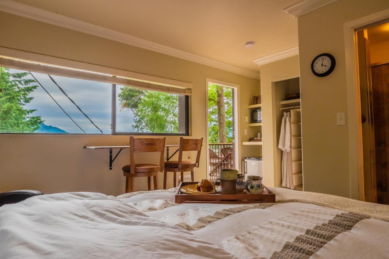 The Fraser River'S Edge B&B Lodge Чилливак Экстерьер фото